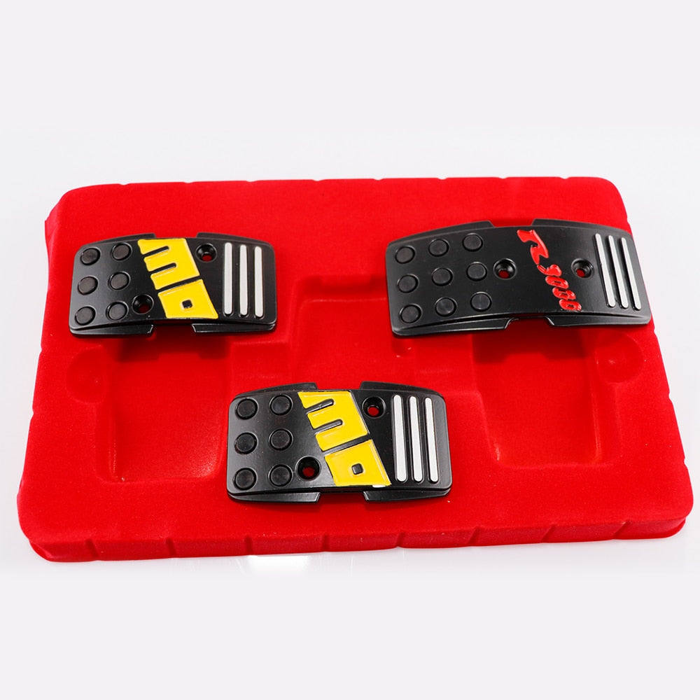 Pedaleira esportiva Momo - Universal