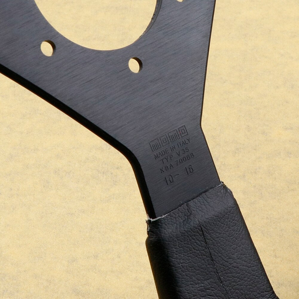 Volante Montecarlo Preto / Amarelo / Vermelho - Universal