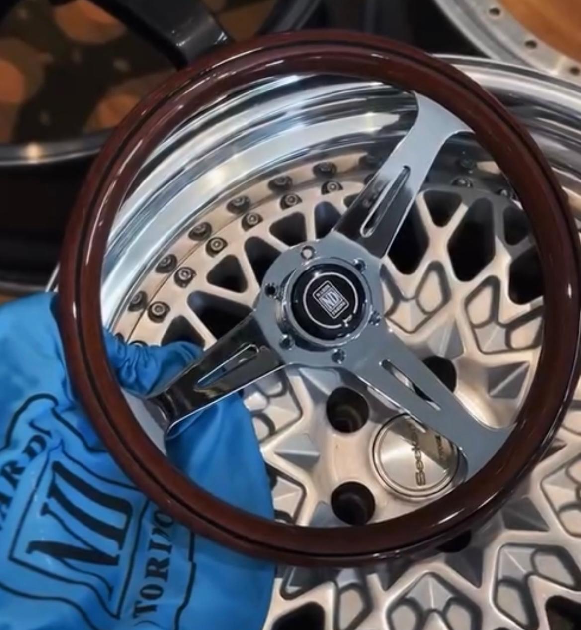 Volante NARDI Torino Madeira & Cromado