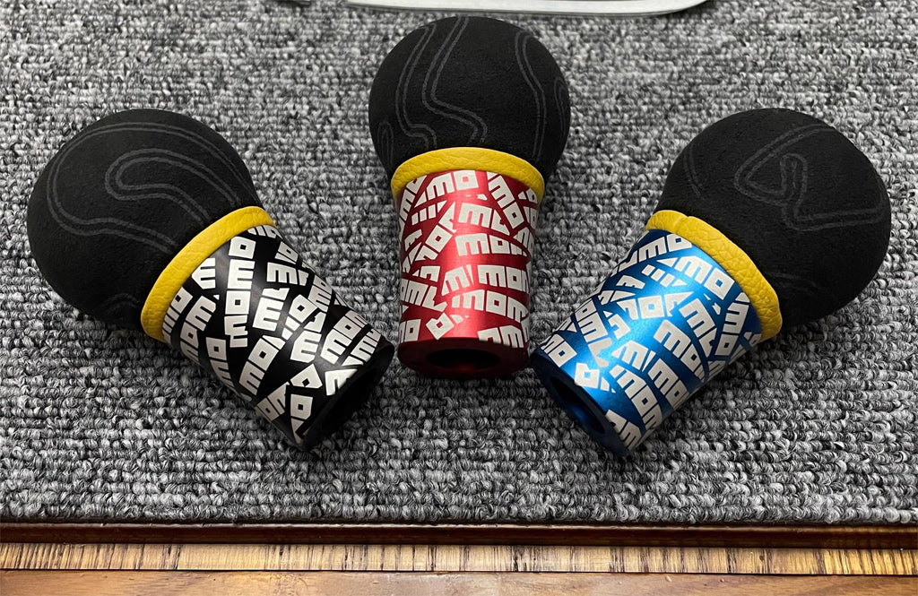 Manopla de Câmbio MOMO Ultra - Universal